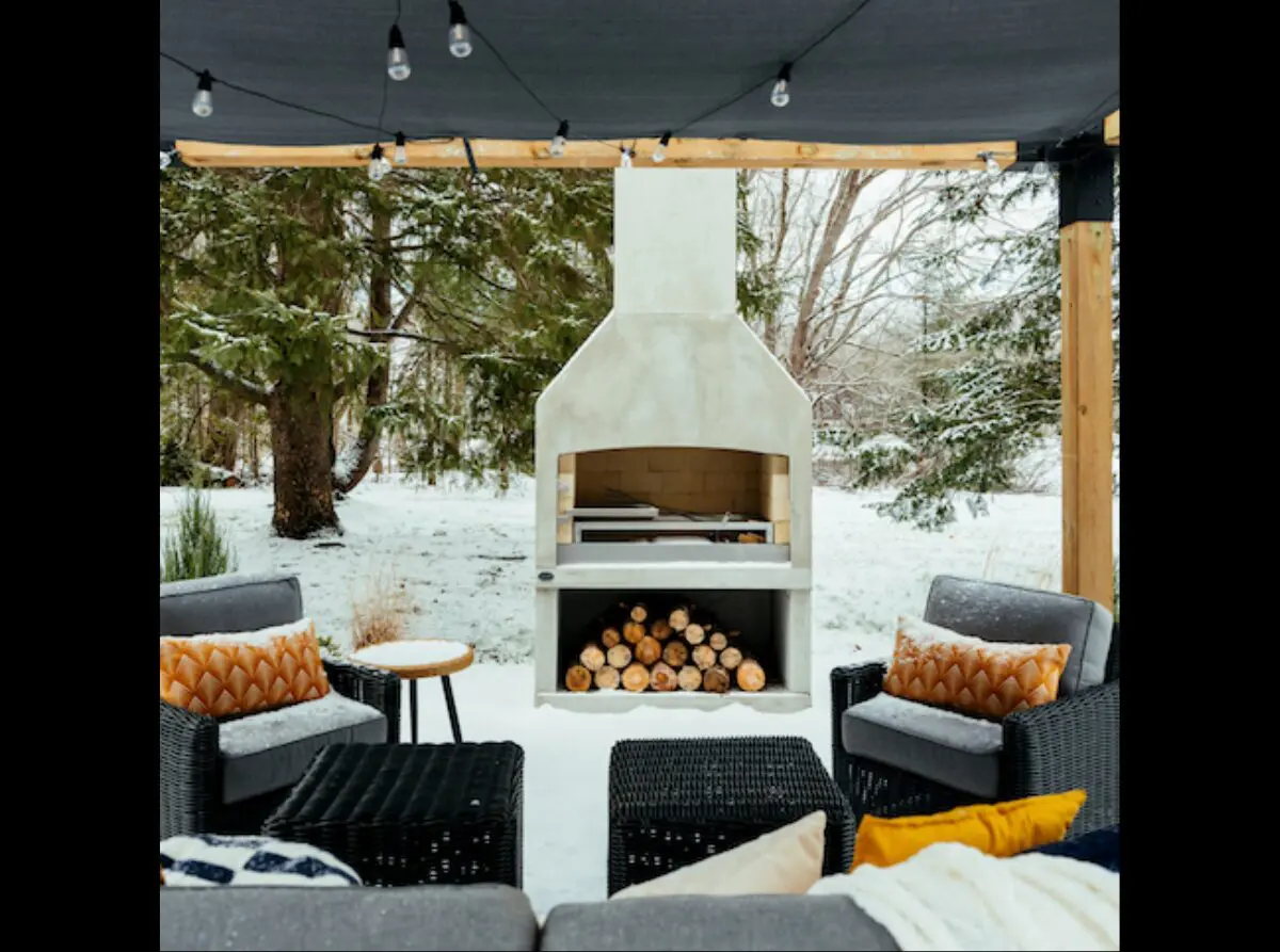 Flare's Deluxe Outdoor Fireplace | Outdoor Fireplace USA